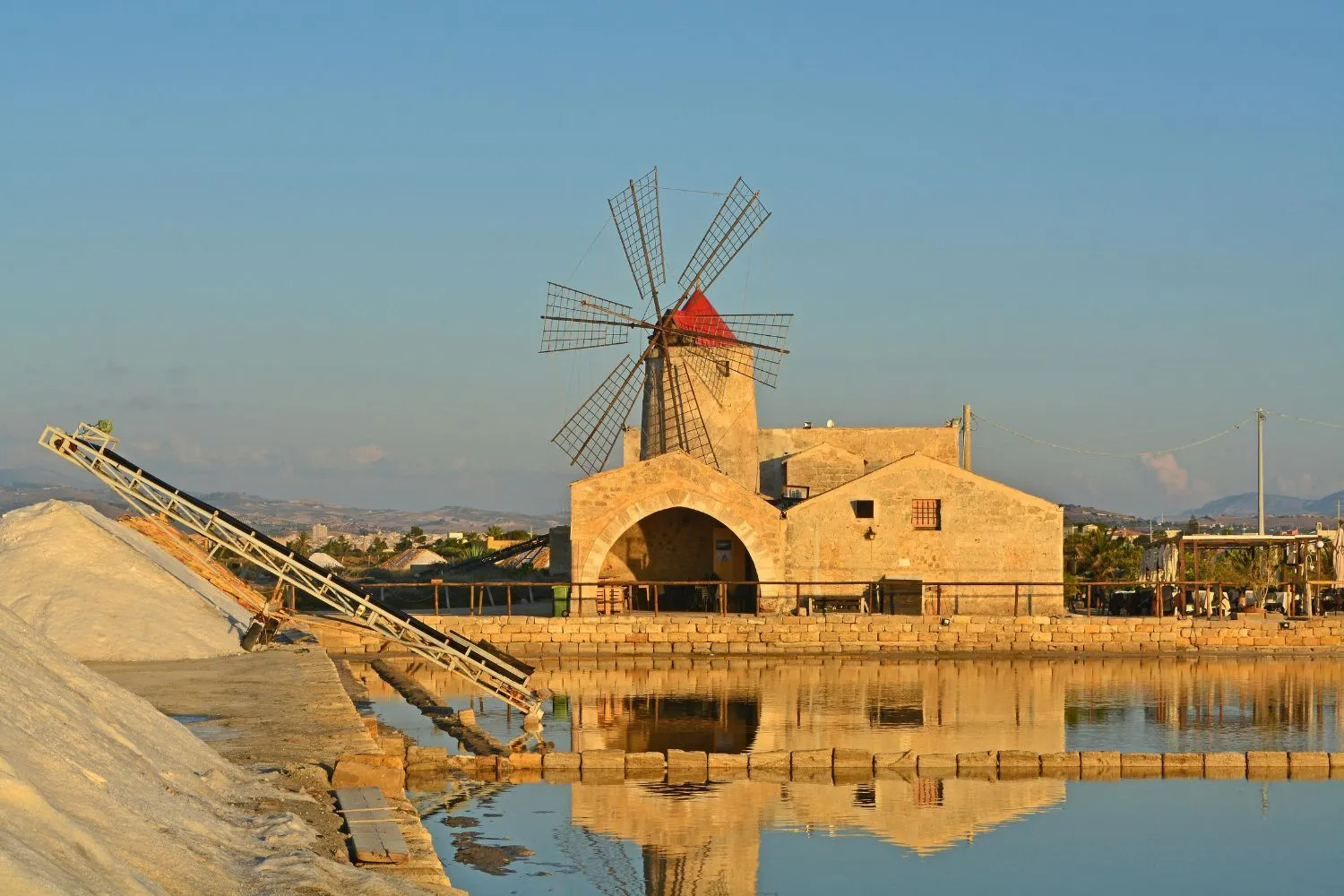 Saline di Sicilia candidate a Riserva della Biosfera UNESCO: potrebbero essere la prima zona umida costiera costruita dall’uomo a ottenere il riconoscimento MaB