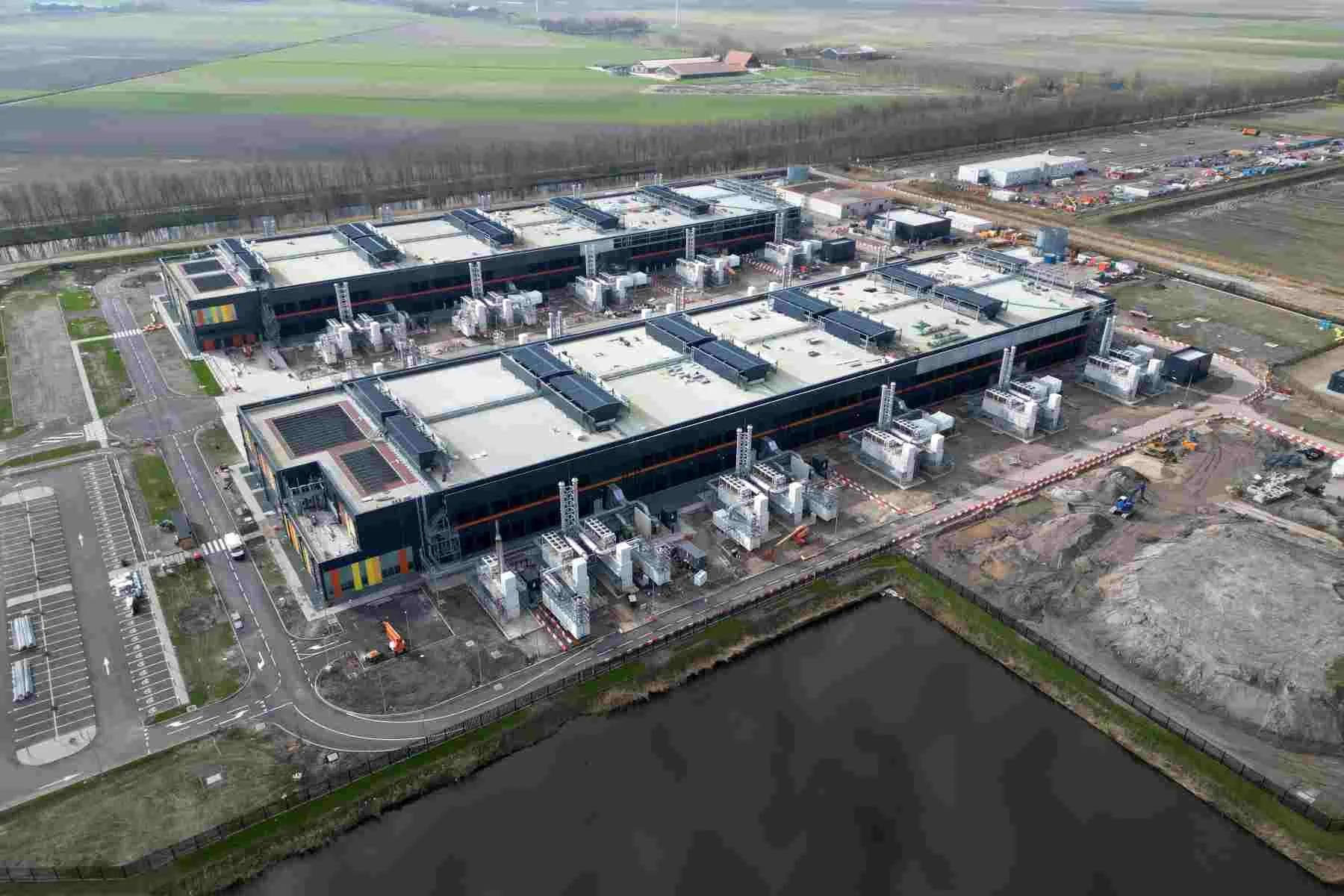 Data center, l’etichetta Ue guarda anche a Ppa, nuove Fer e servizi di rete