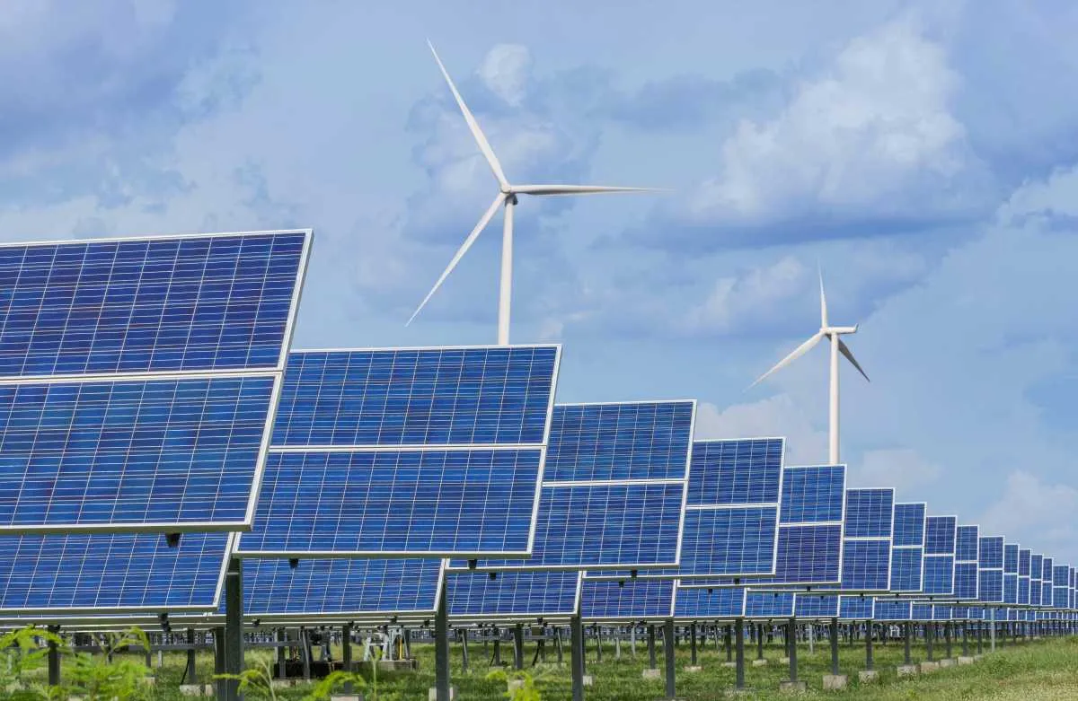 Rinnovabili, 675 MW in più a settembre. Connessioni in calo